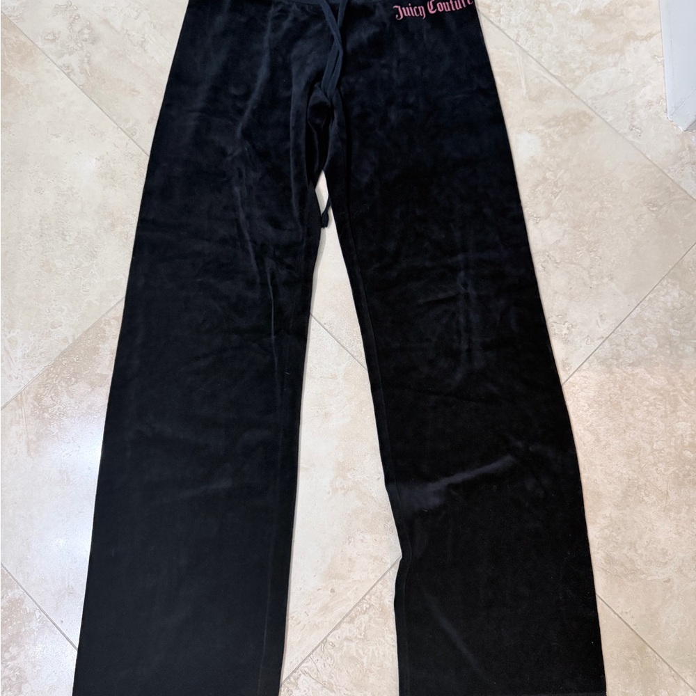 Juicy Couture Black Velour Set size S with Pink Crest Patch